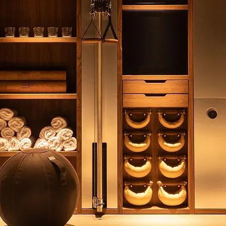 Hotel Dame Des Arts Parigi