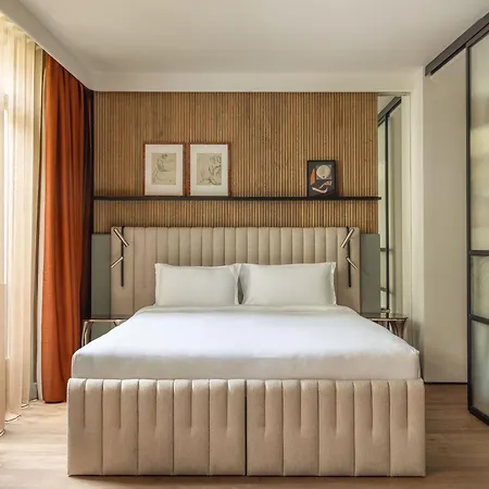 Dame Des Arts 4* Paris