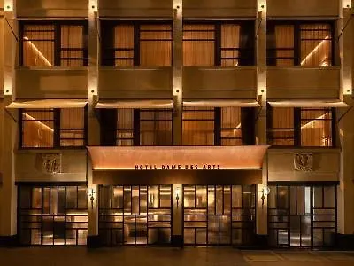Dame Des Arts Hotel
