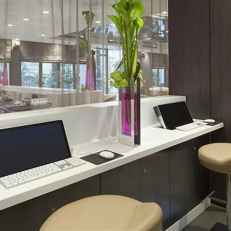 Hotel Dame Des Arts Parigi