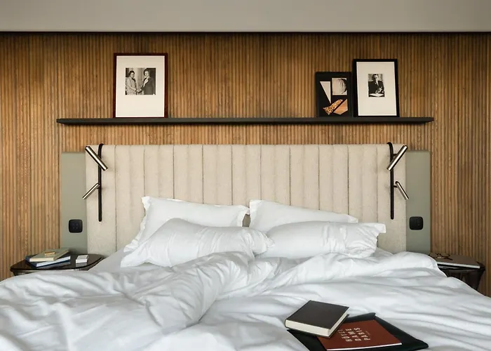 Dame Des Arts Hotel 4*