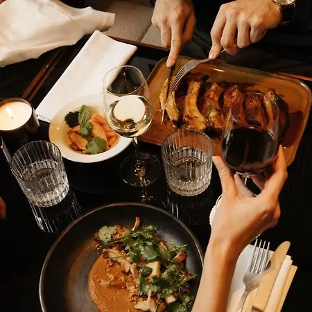 호텔 Dame Des Arts 4*